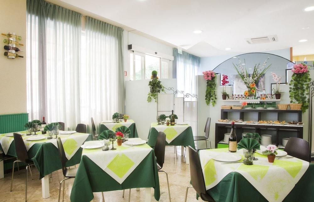 Hotel Olympic Milano Marittima Eksteriør billede