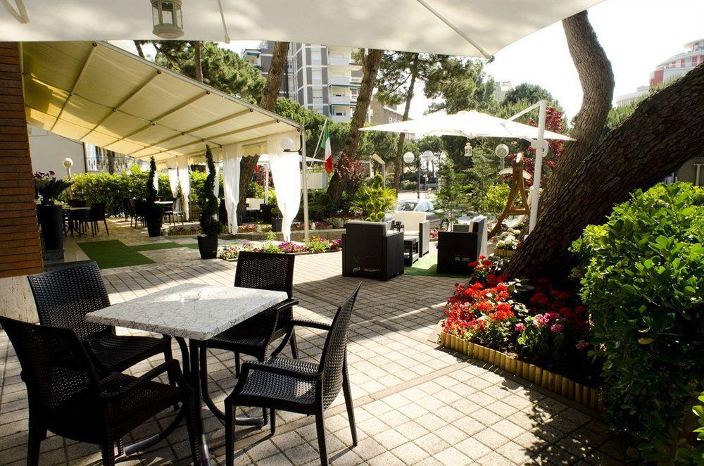Hotel Olympic Milano Marittima Eksteriør billede