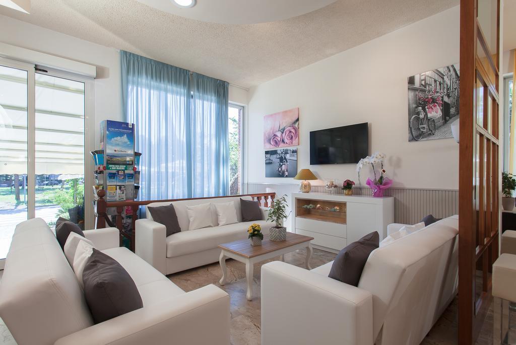 Hotel Olympic Milano Marittima Eksteriør billede