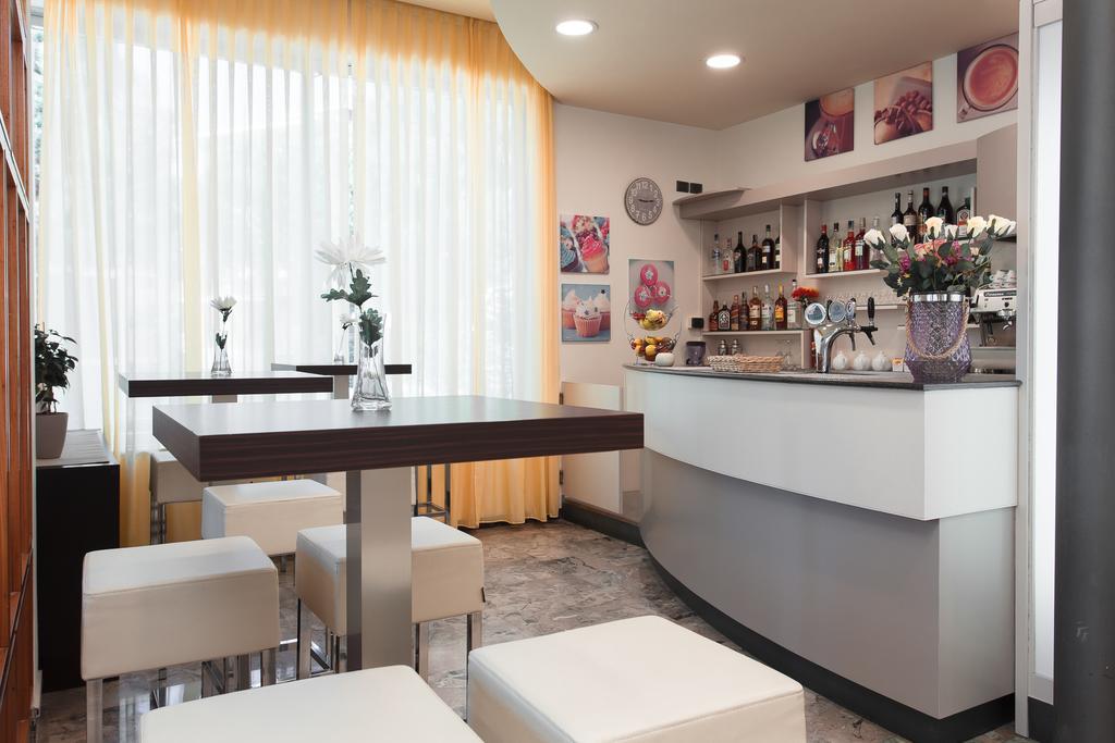 Hotel Olympic Milano Marittima Eksteriør billede